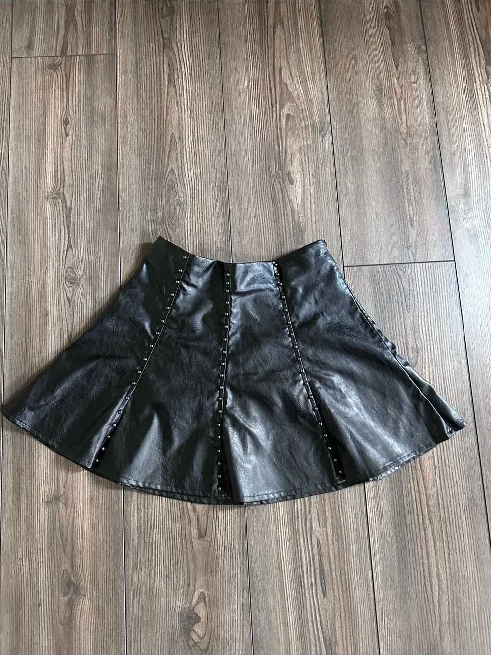 Cloud Ten Faux Leather Studded Mini Skirt | Size Small | Flared Vegan Leather |